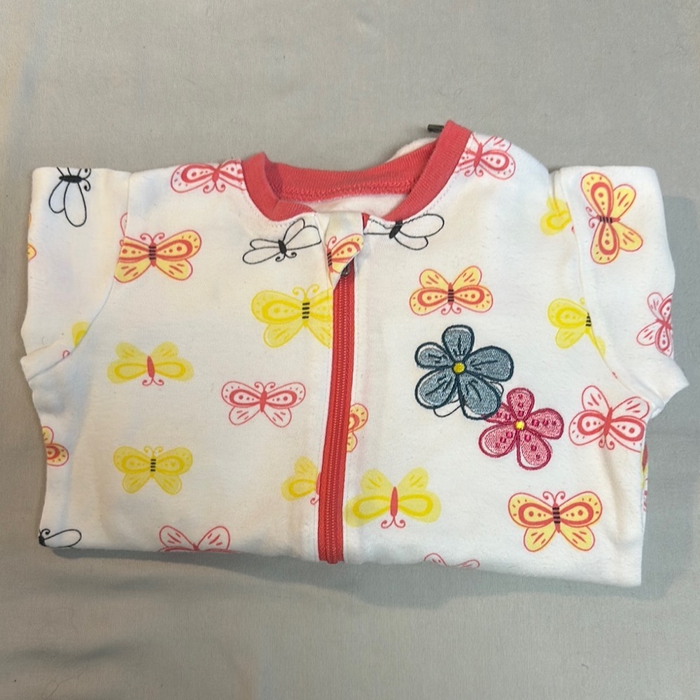 Tuffy - floral Print Baby Onesie/sleeper - Picture 2 of 4